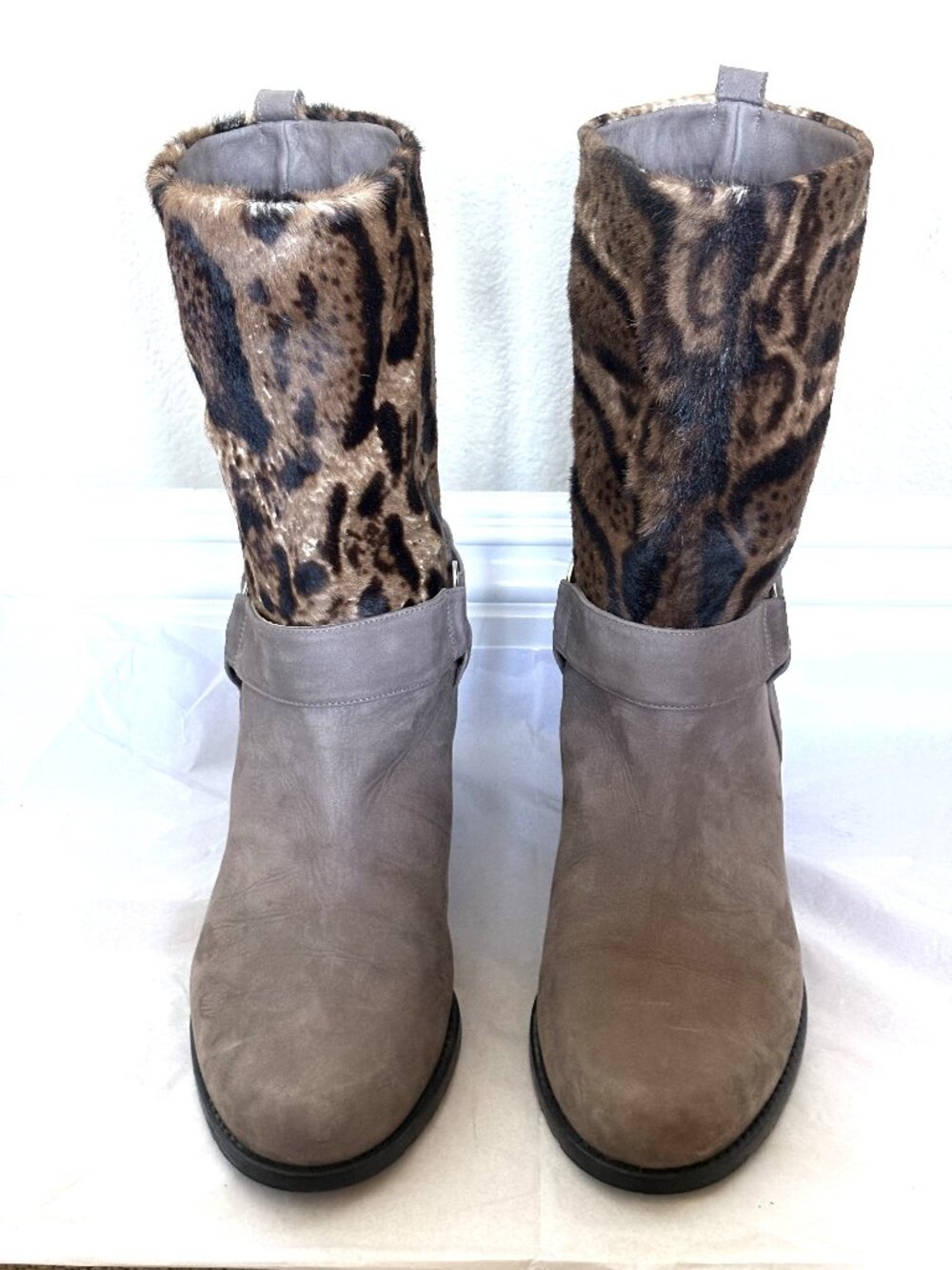 NWOB STUART WEITZMAN TAUPE CALF HAIR ANIMAL PRINTSUEDE ANKLE BOOTS SIZE: 8.5